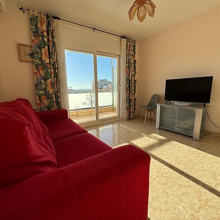 Piso En El Centro Con Vistas Al Mar Y Balcon Apartment Roses Exterior foto